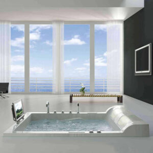 Antigua Luxury Massage Bathtub